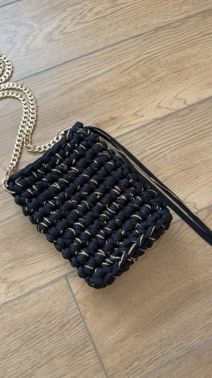 Jet Set Crochet Phone Bag