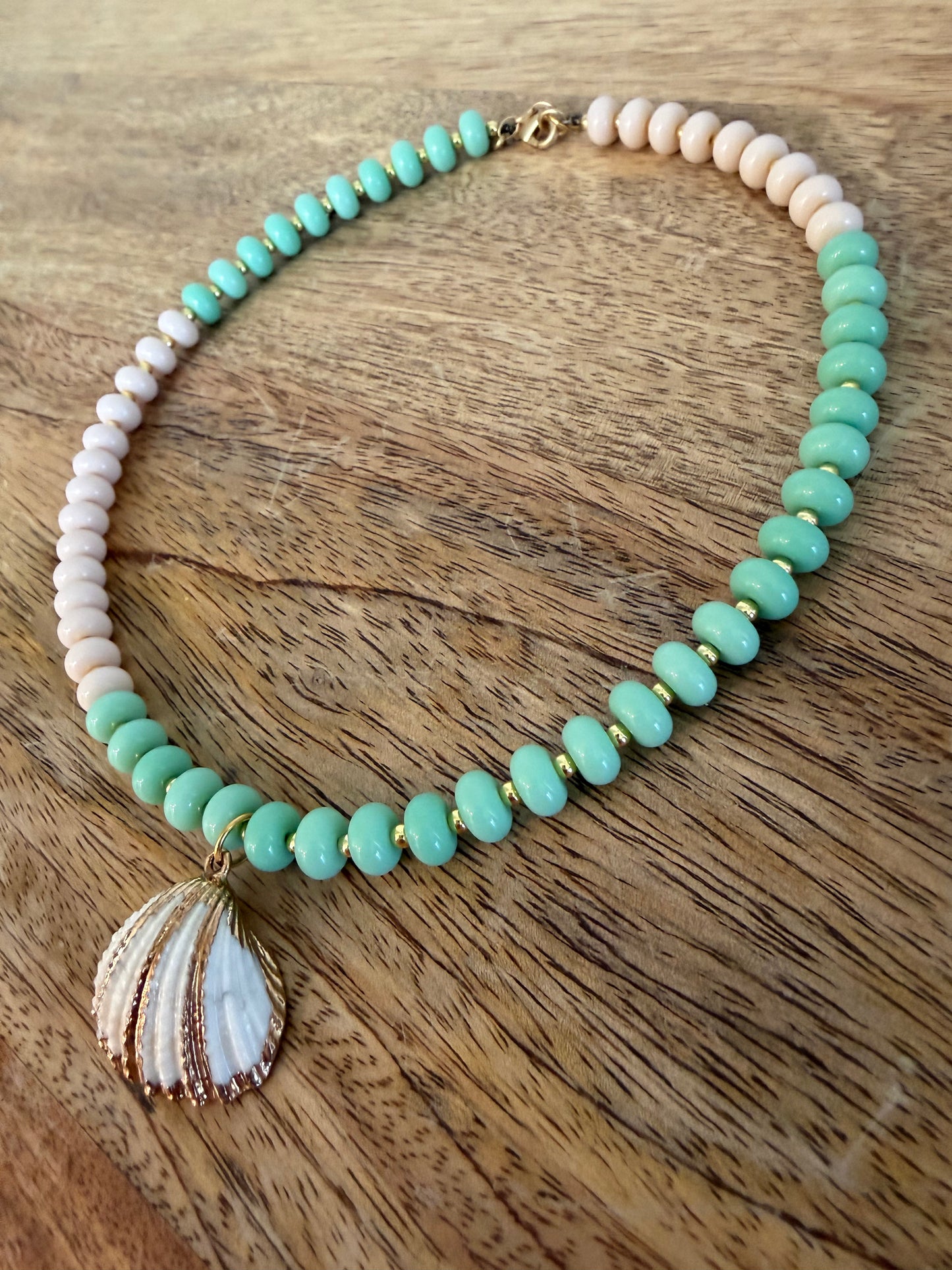 Beaded Necklace-Seashell